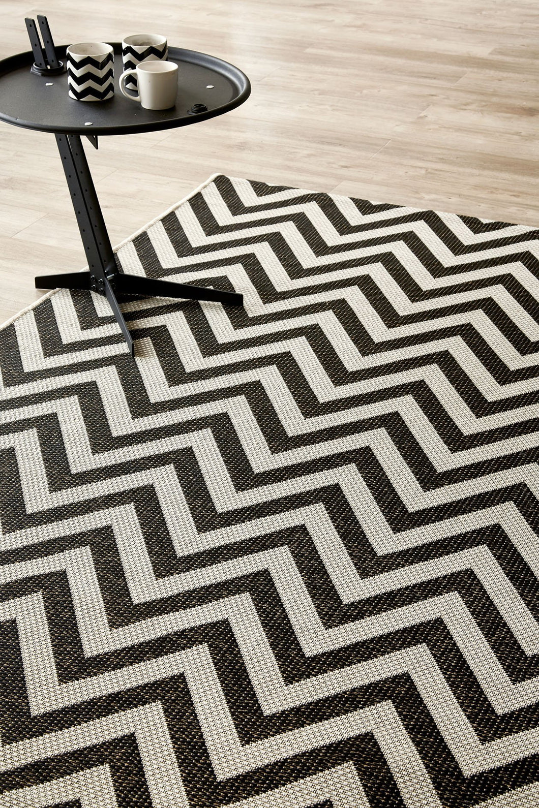Herringbone Black Rug (new stock)