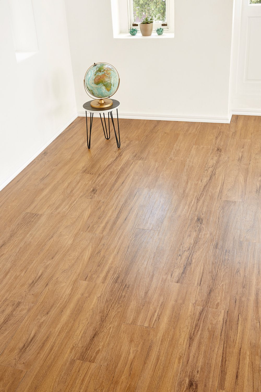 Toast (Loft Collection Luxury Vinyl Plank)