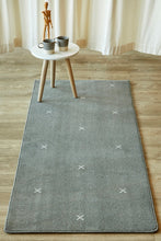 Small Cross Dark Grey Runner