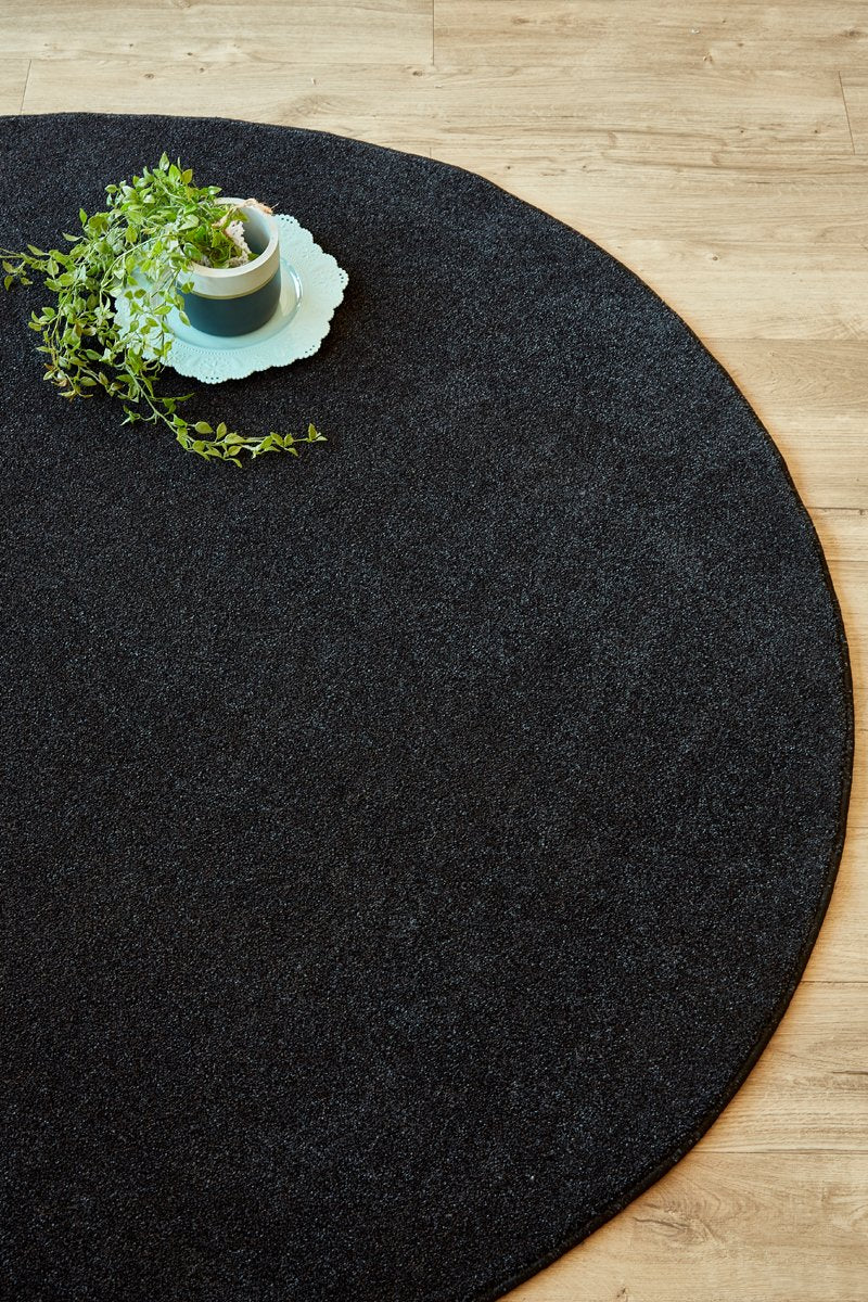 Plush Anthracite Circle
