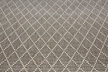 Grey diamond pattern rug